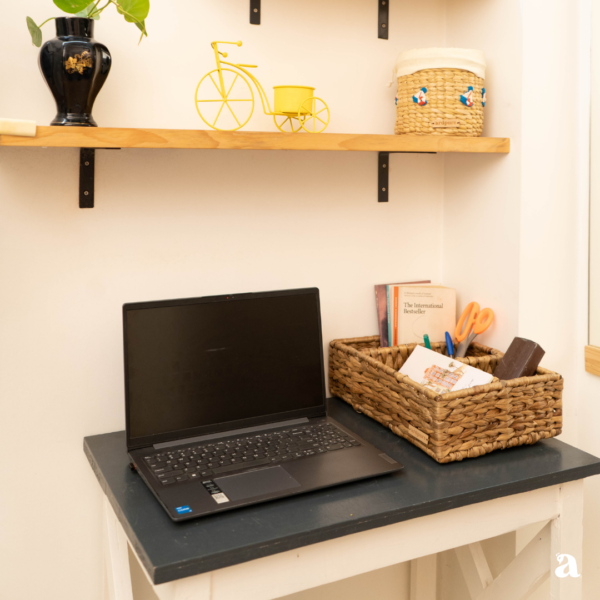Wicker Desk organizer