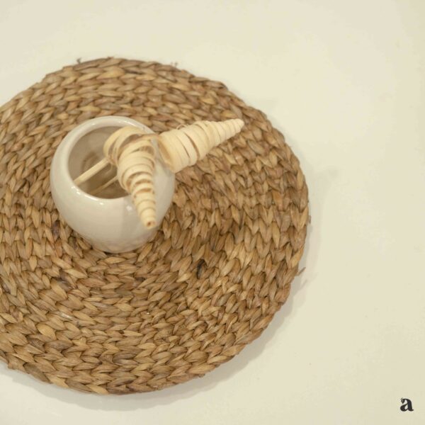 Water Hyacinth Round Table Mat